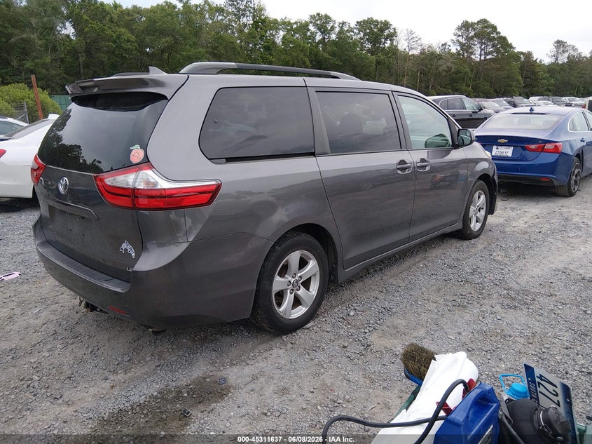2018 Toyota Sienna VIN 5TDKZ3DC0JS941855 IAAI salvage auction — FRONT END, Salvage Title, sold $3,550 on 2026-07-14 (photo 4)