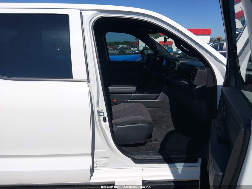 2025 Toyota Tundra VIN 5TFKB5DB4SX262755 IAAI salvage auction — FRONT END, Salvage Title, sold $17,200 on 2026-07-22 (photo 5)