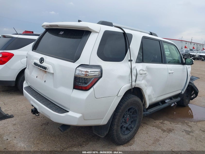 2022 Toyota 4runner VIN JTENU5JR0N6060381 IAAI salvage auction — FRONT END, Salvage Title, sold $7,500 on 2026-07-12 (photo 4)