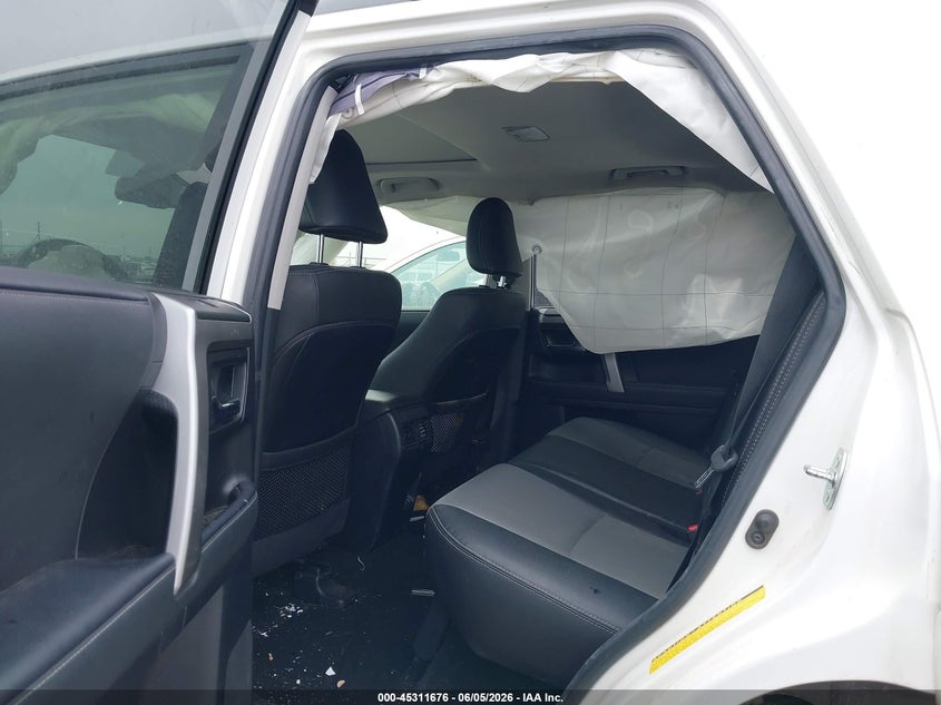 2022 Toyota 4runner VIN JTENU5JR0N6060381 IAAI salvage auction — FRONT END, Salvage Title, sold $7,500 on 2026-07-12 (photo 8)
