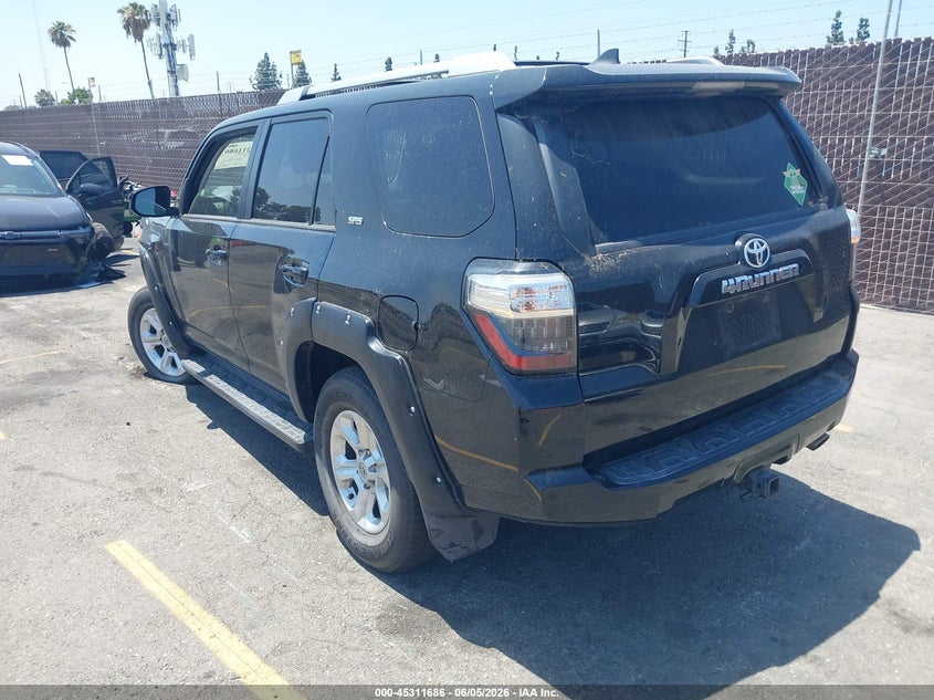 2018 Toyota 4runner VIN JTEBU5JR6J5519013 IAAI salvage auction — LEFT FRONT, Salvage Title, sold $12,275 on 2026-07-20 (photo 3)