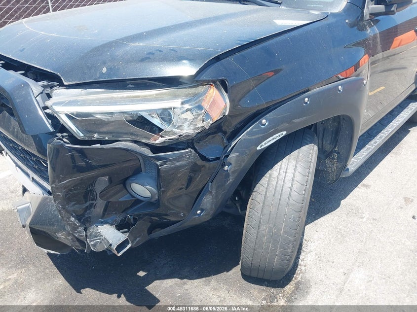 2018 Toyota 4runner VIN JTEBU5JR6J5519013 IAAI salvage auction — LEFT FRONT, Salvage Title, sold $12,275 on 2026-07-20 (photo 6)