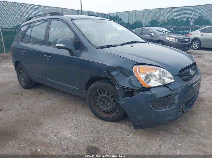 2010 Kia Rondo VIN KNAHG8C80A7303770 IAAI salvage auction — RIGHT FRONT, Clear (Indiana), sold $475 on 2026-07-14 (photo 1)