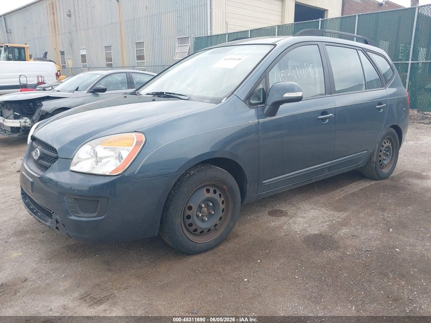 2010 Kia Rondo VIN KNAHG8C80A7303770 IAAI salvage auction — RIGHT FRONT, Clear (Indiana), sold $475 on 2026-07-14 (photo 2)