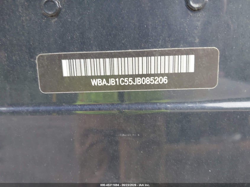2018 BMW 5er VIN WBAJB1C55JB085206 IAAI salvage auction — RIGHT FRONT, Salvage (Massachusetts), sold $9,800 on 2026-07-22 (photo 9)