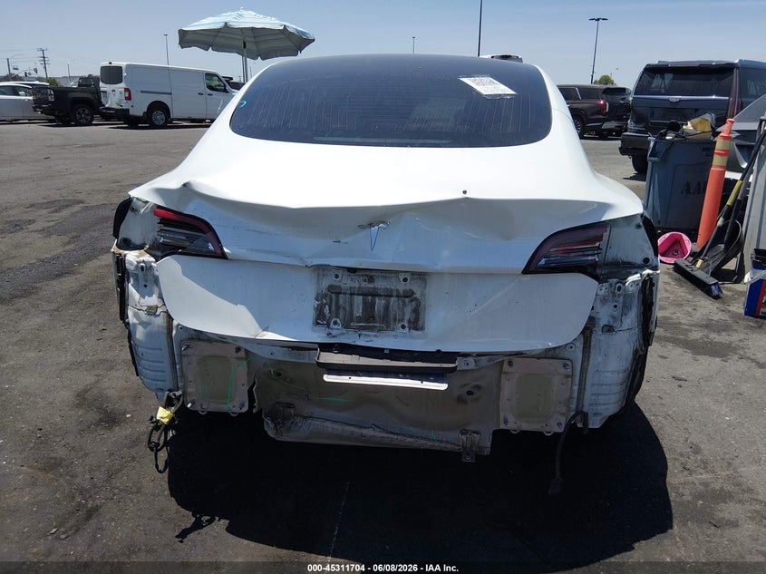 2018 Tesla Model 3 VIN 5YJ3E1EA6JF168556 IAAI salvage auction — REAR END, Salvage Certificate (California), sold $4,150 on 2026-07-24 (photo 6)