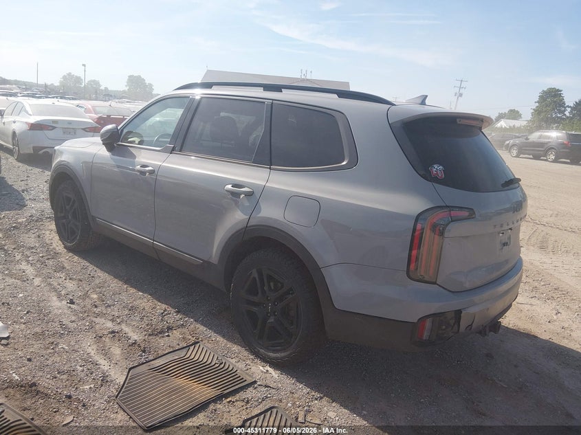 2023 Kia Telluride VIN 5XYP5DGC2PG375450 IAAI salvage auction — RIGHT FRONT, Salvage Title, sold $9,050 on 2026-07-22 (photo 3)