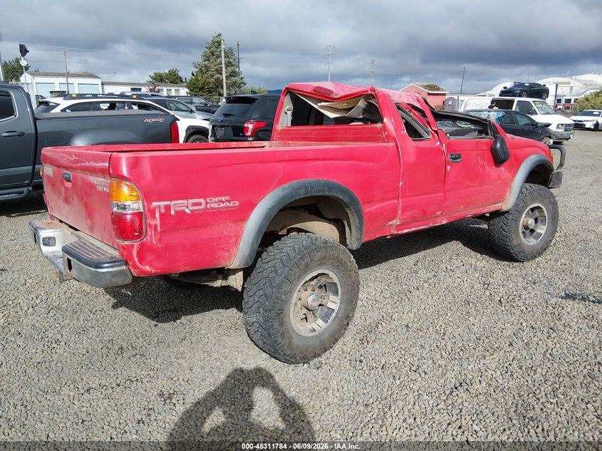 2001 Toyota Tacoma VIN 5TEWN72NX1Z743103 IAAI salvage auction — ROLLOVER, Salvage (Oregon), sold $1,250 on 2026-07-16 (photo 4)