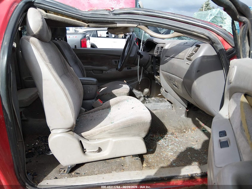 2001 Toyota Tacoma VIN 5TEWN72NX1Z743103 IAAI salvage auction — ROLLOVER, Salvage (Oregon), sold $1,250 on 2026-07-16 (photo 5)