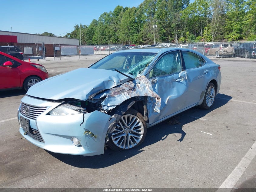 2013 Lexus ES VIN JTHBK1GG7D2038622 IAAI salvage auction — LEFT FRONT, Salvage Title, sold $2,625 on 2026-07-09 (photo 2)