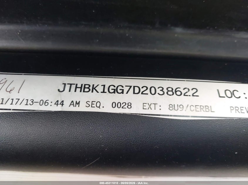 2013 Lexus ES VIN JTHBK1GG7D2038622 IAAI salvage auction — LEFT FRONT, Salvage Title, sold $2,625 on 2026-07-09 (photo 9)