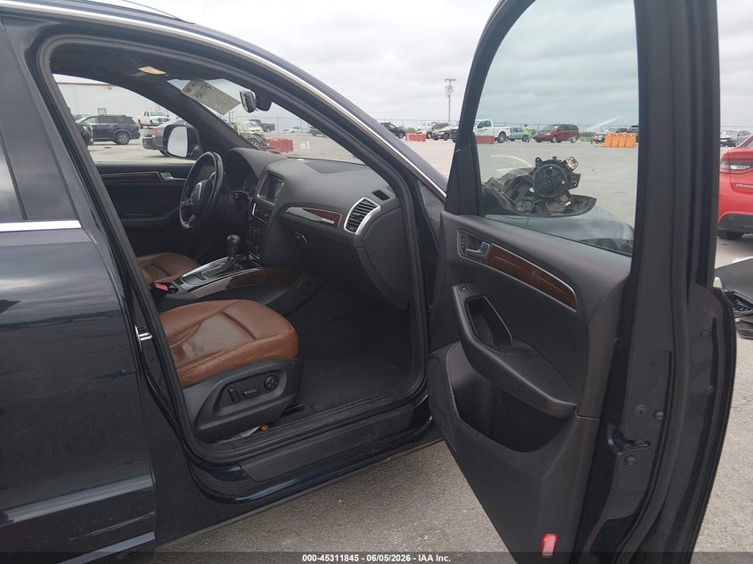 2012 Audi Q5 VIN WA1CFAFP5CA014524 IAAI salvage auction — SIDE, Salvage Title, sold $25 on 2026-07-23 (photo 5)
