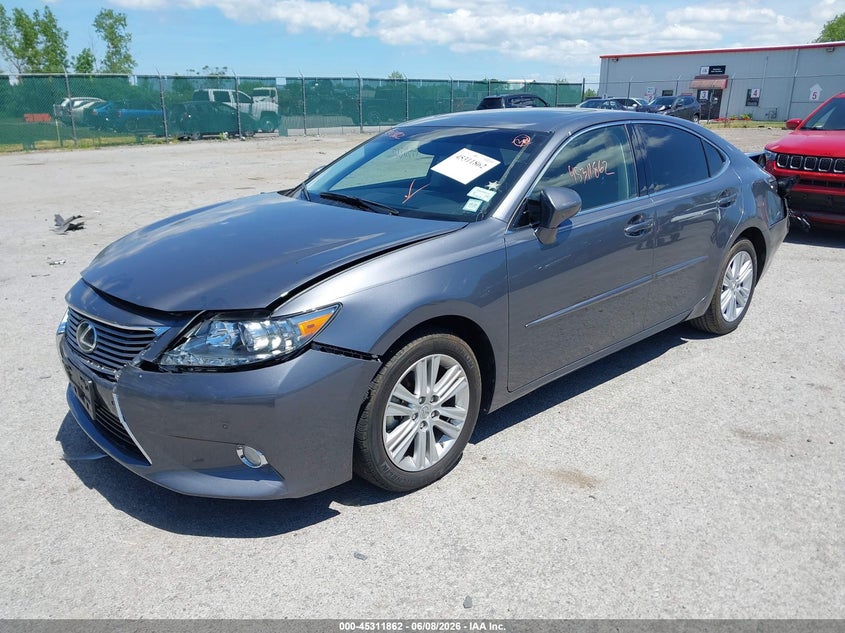 2013 Lexus ES VIN JTHBK1GG1D2068084 IAAI salvage auction — FRONT & REAR, Salvage Title, sold $4,325 on 2026-07-28 (photo 2)