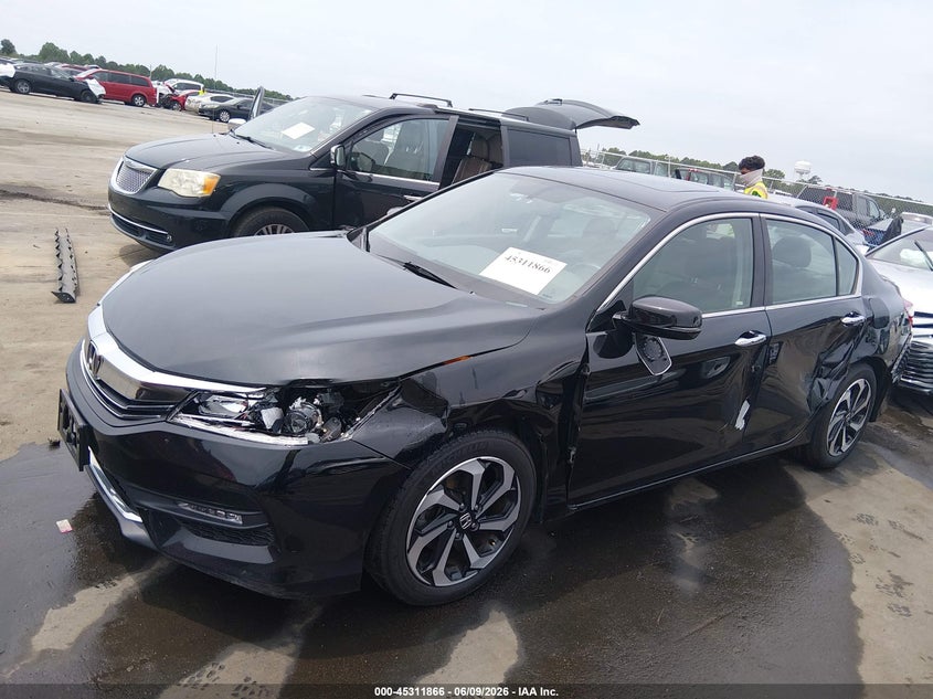 2017 Honda Accord VIN 1HGCR3F84HA000625 IAAI salvage auction — SIDE, Salvage Title, sold $3,500 on 2026-07-22 (photo 6)