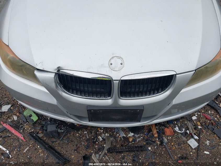 2007 BMW 3er VIN WBAVA33537PG52012 IAAI salvage auction — FRONT END, Original (Texas), sold $175 on 2026-07-24 (photo 6)