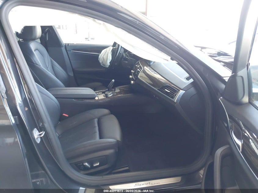 2020 BMW 5er VIN WBAJA9C06LCE26022 IAAI salvage auction — FRONT END, Salvage Title, sold $4,050 on 2026-07-29 (photo 5)