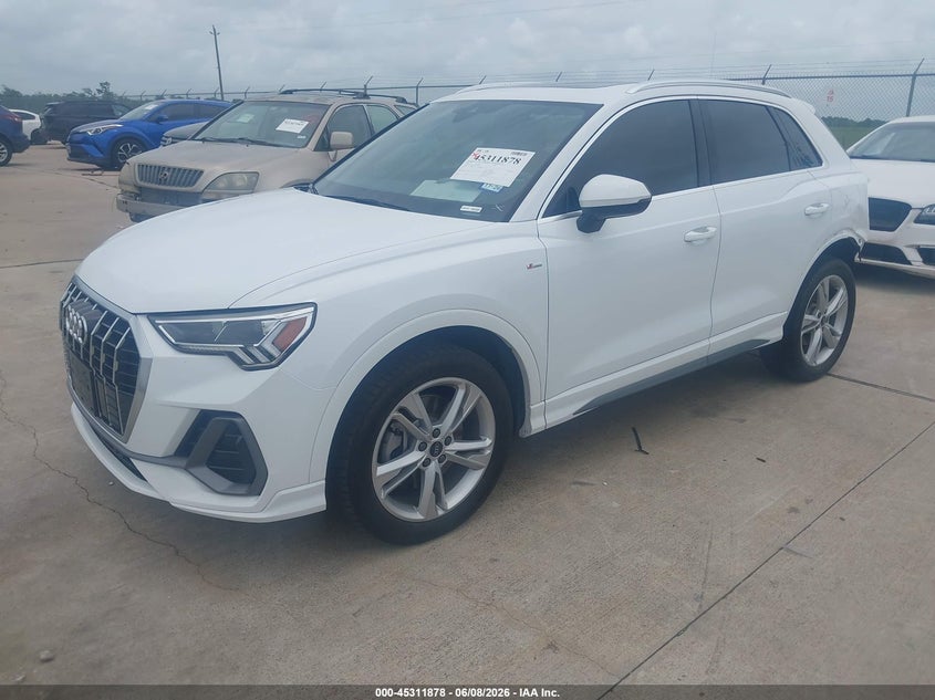 2024 Audi Q3 VIN WA1DECF31R1037050 IAAI salvage auction — REAR END, Salvage Title, sold $15,000 on 2026-07-24 (photo 2)