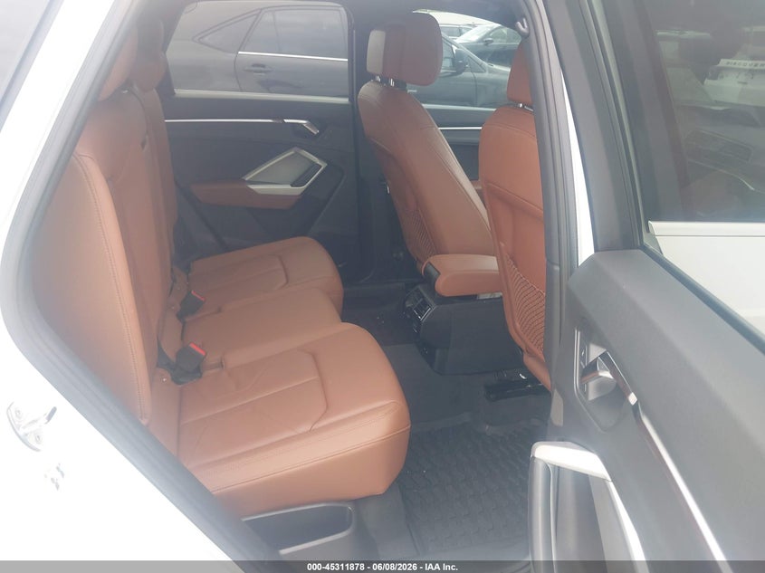 2024 Audi Q3 VIN WA1DECF31R1037050 IAAI salvage auction — REAR END, Salvage Title, sold $15,000 on 2026-07-24 (photo 8)