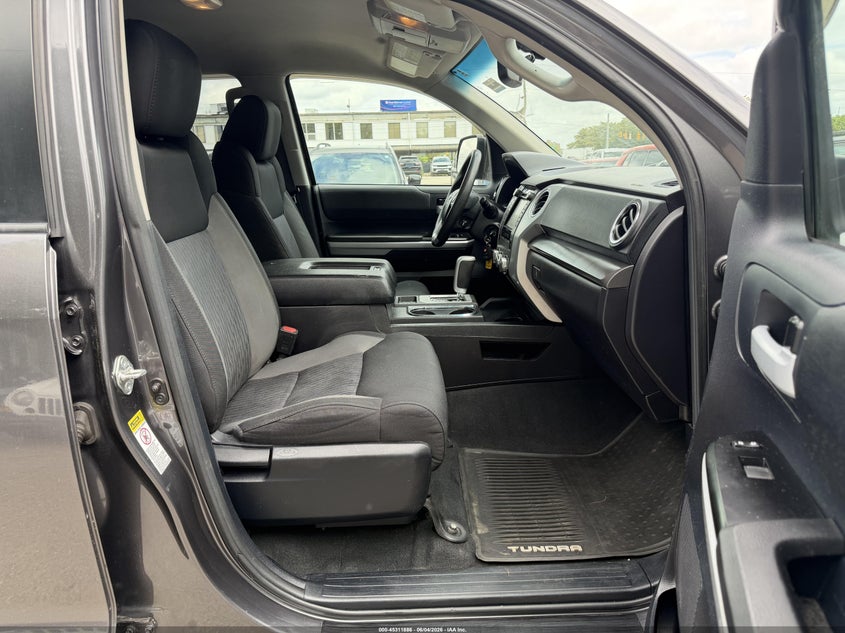 2015 Toyota Tundra VIN 5TFUY5F11FX427792 IAAI salvage auction — LEFT REAR, Clear (Connecticut), sold $6,350 on 2026-07-08 (photo 5)