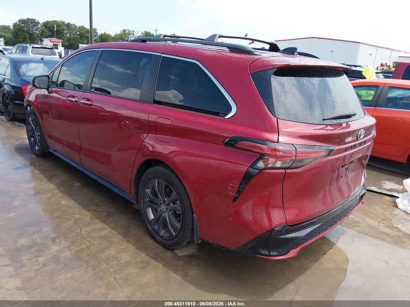 2022 Toyota Sienna VIN 5TDXRKEC1NS083669 IAAI salvage auction — FRONT END, Wait Title, sold $13,800 on 2026-08-23 (photo 3)