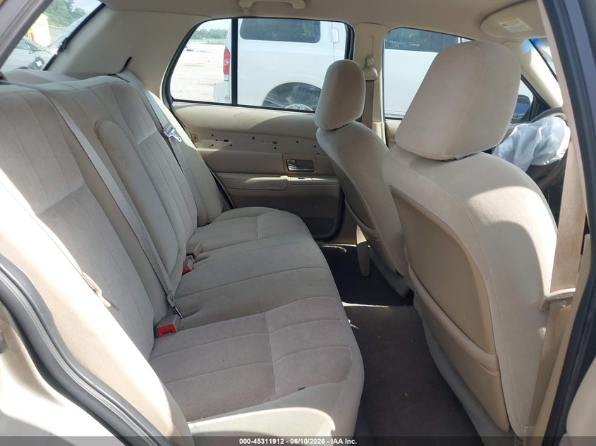 2005 Mercury Grand marquis VIN 2MEFM74W75X667063 IAAI salvage auction — FRONT END, Salvage (Louisiana), sold $675 on 2026-07-21 (photo 8)