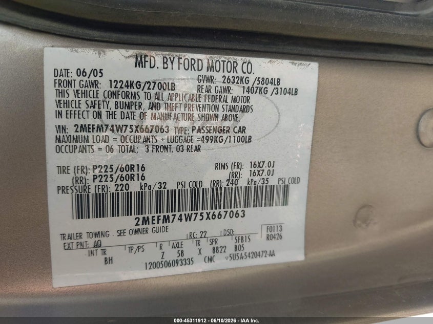 2005 Mercury Grand marquis VIN 2MEFM74W75X667063 IAAI salvage auction — FRONT END, Salvage (Louisiana), sold $675 on 2026-07-21 (photo 9)