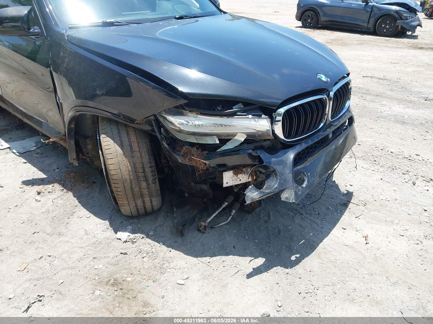 2016 BMW X5 m VIN 5YMKT6C54G0R78609 IAAI salvage auction — LEFT & RIGHT, Salvage Title, sold $4,700 on 2026-08-02 (photo 6)
