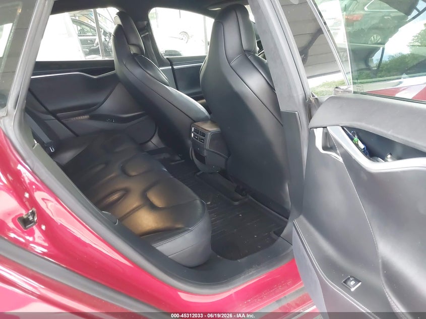 2017 Tesla Model s VIN 5YJSA1E25HF201153 IAAI salvage auction — FRONT END, Salvage Title, sold $4,950 on 2026-07-30 (photo 8)