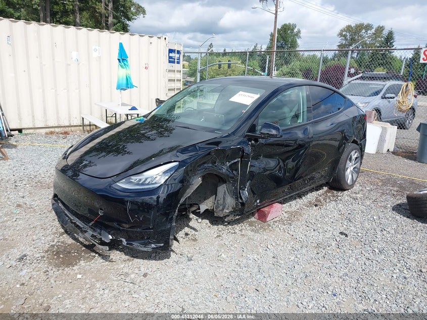 2021 Tesla Model y VIN 5YJYGDEE1MF105938 IAAI salvage auction — LEFT SIDE, Salvage Title, sold $7,850 on 2026-07-08 (photo 2)
