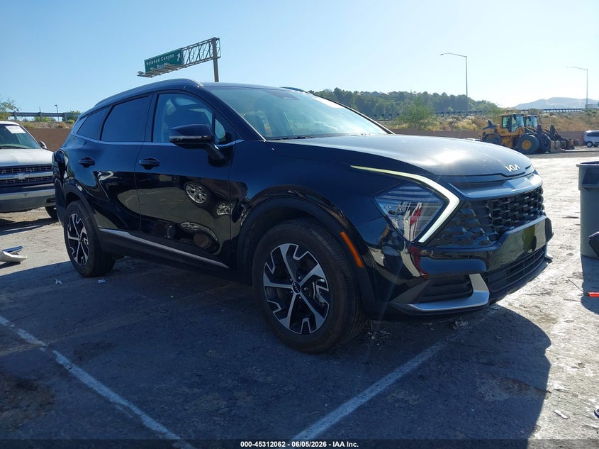 2025 Kia Sportage VIN KNDPVCDG9S7245866 IAAI salvage auction — LEFT SIDE, Salvage Title, sold $7,900 on 2026-07-29 (photo 1)