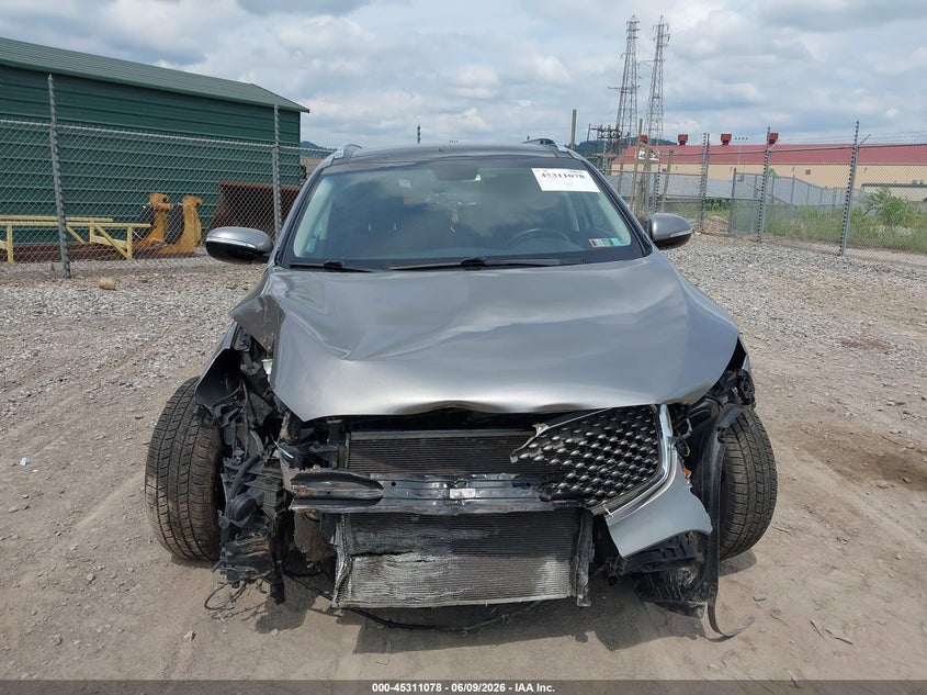 2017 Kia Sorento VIN 5XYPKDA58HG310638 IAAI salvage auction — FRONT END, Salvage Title, sold $1,200 on 2026-07-12 (photo 6)