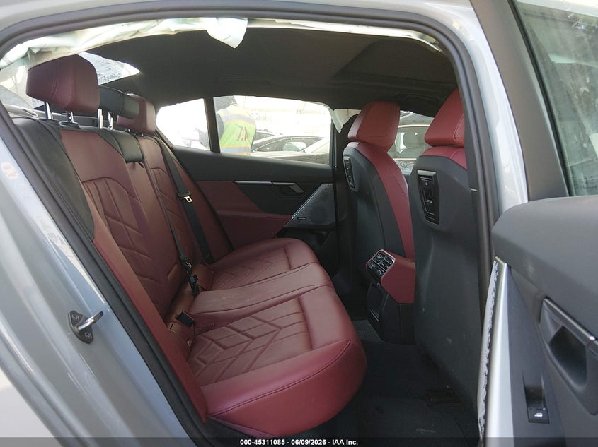 2024 BMW I5 VIN WBY33FK03RCR43725 IAAI salvage auction — LEFT FRONT, Salvage Title, sold $17,300 on 2026-07-29 (photo 8)