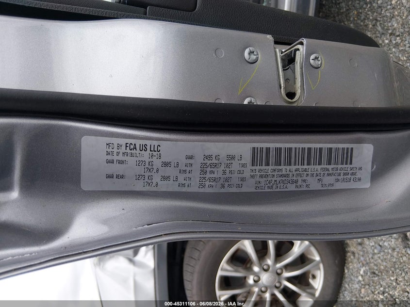 2019 Jeep Cherokee VIN 1C4PJMLX7KD343640 IAAI salvage auction — LEFT SIDE, Salvage Title, sold $2,950 on 2026-07-17 (photo 9)