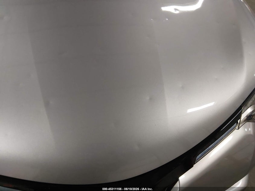 2018 Toyota Rav 4 VIN JTMBFREV8JD242383 IAAI salvage auction — HAIL, Salvage Title, sold $8,100 on 2026-07-28 (photo 6)