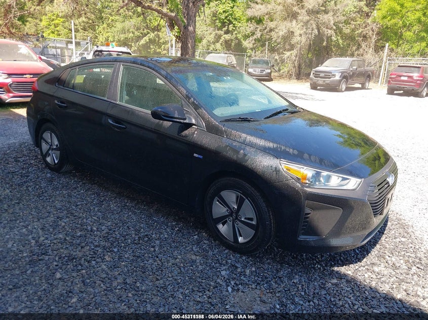 2018 Hyundai Ioniq hybrid VIN KMHC65LC7JU075671 IAAI salvage auction — NORMAL WEAR, Sf97 (New York), sold $10,875 on 2026-07-23 (photo 1)