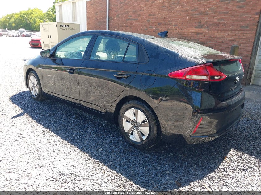 2018 Hyundai Ioniq hybrid VIN KMHC65LC7JU075671 IAAI salvage auction — NORMAL WEAR, Sf97 (New York), sold $10,875 on 2026-07-23 (photo 3)