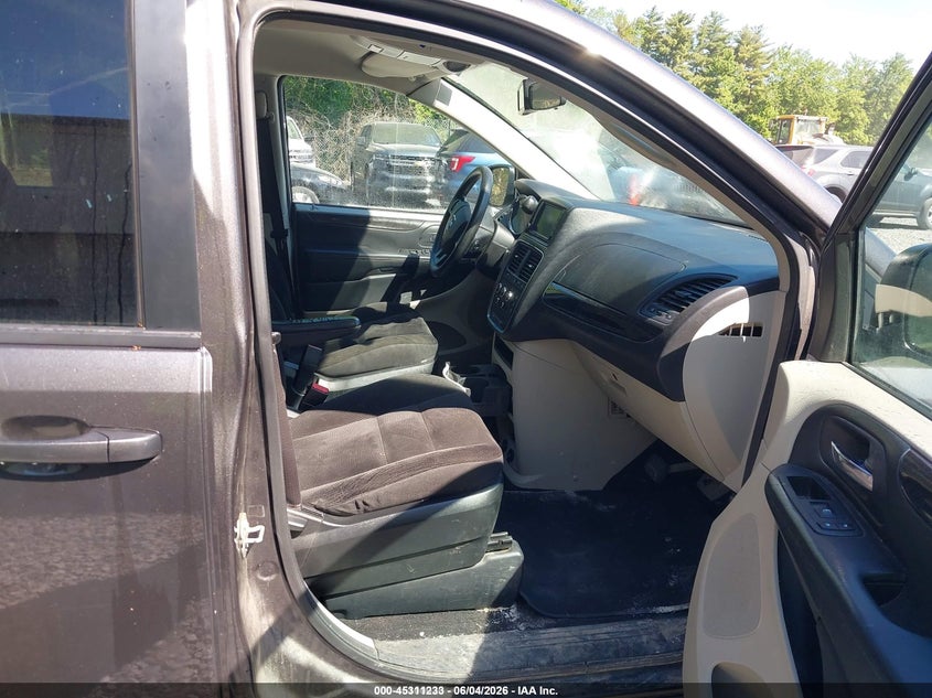 2018 Dodge Grand caravan VIN 2C4RDGBG6JR297006 IAAI salvage auction — ENGINE DAMAGE, Sf97 (New York), sold $2,950 on 2026-07-31 (photo 5)