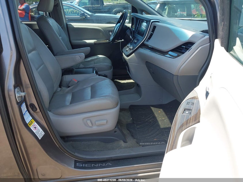 2016 Toyota Sienna VIN 5TDDK3DC4GS136365 IAAI salvage auction — FRONT END, Salvage Title, sold $1,050 on 2026-07-10 (photo 5)