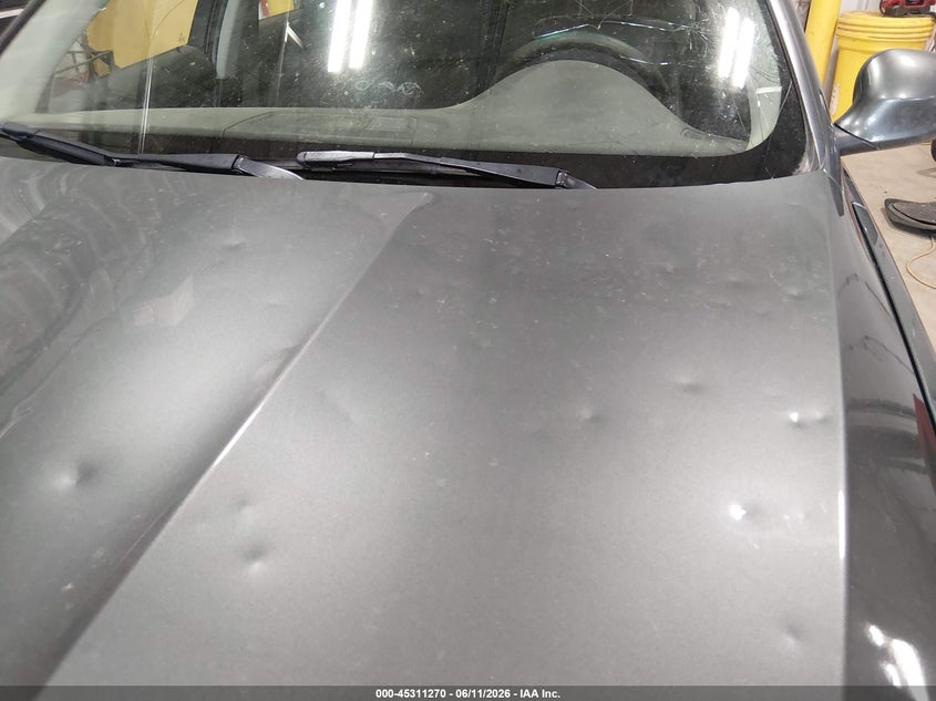 2011 BMW 3 series VIN WBAPK7C5XBF082857 IAAI salvage auction — HAIL, Clear (North Dakota), sold $825 on 2026-07-23 (photo 6)