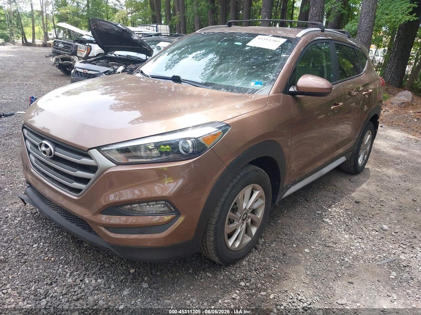 2017 Hyundai Tucson VIN KM8J33A40HU399670 IAAI salvage auction — RIGHT FRONT, Salvage Title, sold $2,800 on 2026-07-07 (photo 2)