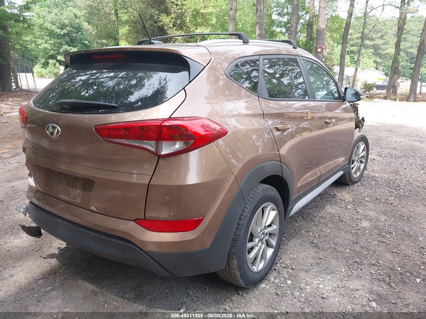 2017 Hyundai Tucson VIN KM8J33A40HU399670 IAAI salvage auction — RIGHT FRONT, Salvage Title, sold $2,800 on 2026-07-07 (photo 4)