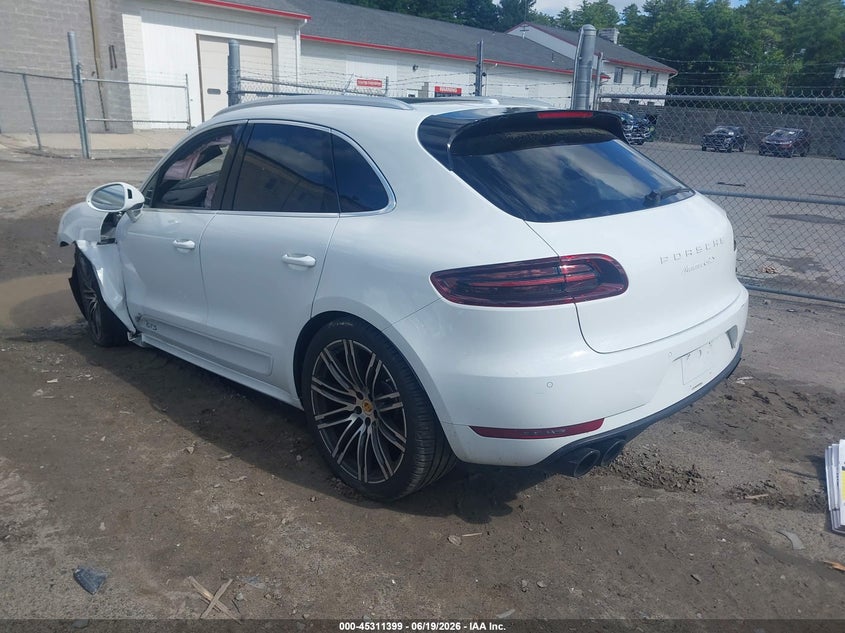 2018 Porsche Macan VIN WP1AG2A54JLB60807 IAAI salvage auction — FRONT END, Salvage (Massachusetts), sold $1,250 on 2026-07-10 (photo 3)