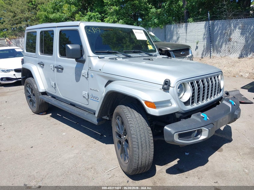 2024 Jeep Grand wagoneer VIN 1C4RJXP6XRW305491 — IAAI salvage auction photo