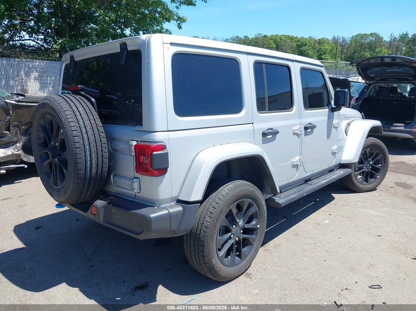2024 Jeep Grand wagoneer VIN 1C4RJXP6XRW305491 IAAI salvage auction — LEFT FRONT, Wait Title, sold $17,325 on 2026-09-24 (photo 4)