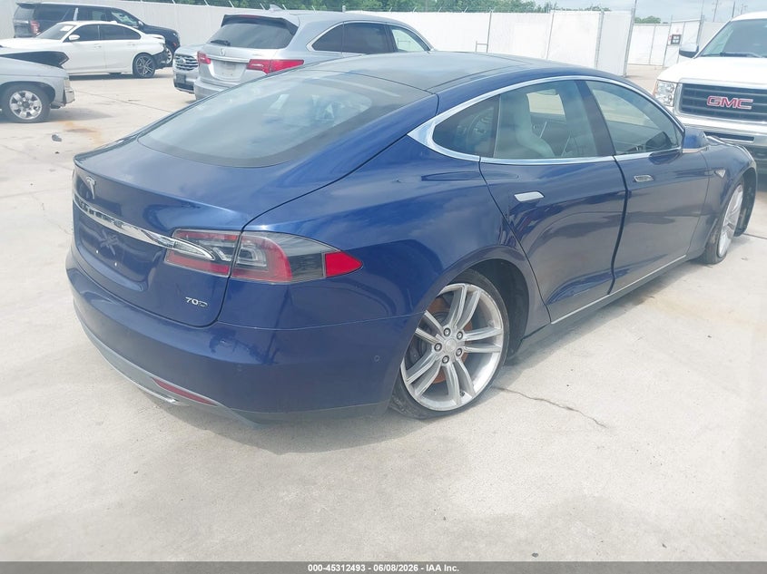 2015 Tesla Model s VIN 5YJSA1S28FF086422 IAAI salvage auction — FRONT END, Salvage Title, sold $3,500 on 2026-07-08 (photo 4)