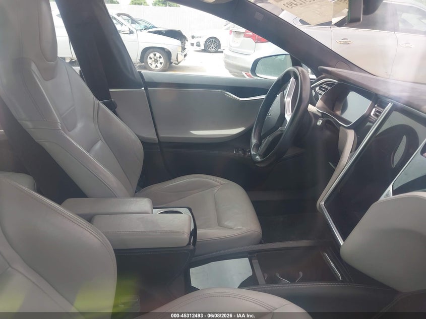 2015 Tesla Model s VIN 5YJSA1S28FF086422 IAAI salvage auction — FRONT END, Salvage Title, sold $3,500 on 2026-07-08 (photo 5)