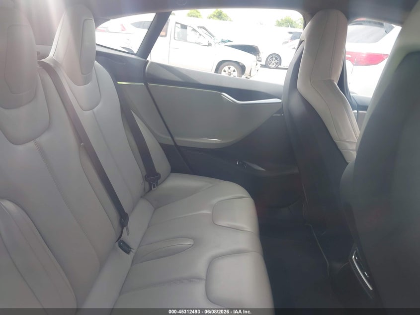 2015 Tesla Model s VIN 5YJSA1S28FF086422 IAAI salvage auction — FRONT END, Salvage Title, sold $3,500 on 2026-07-08 (photo 8)