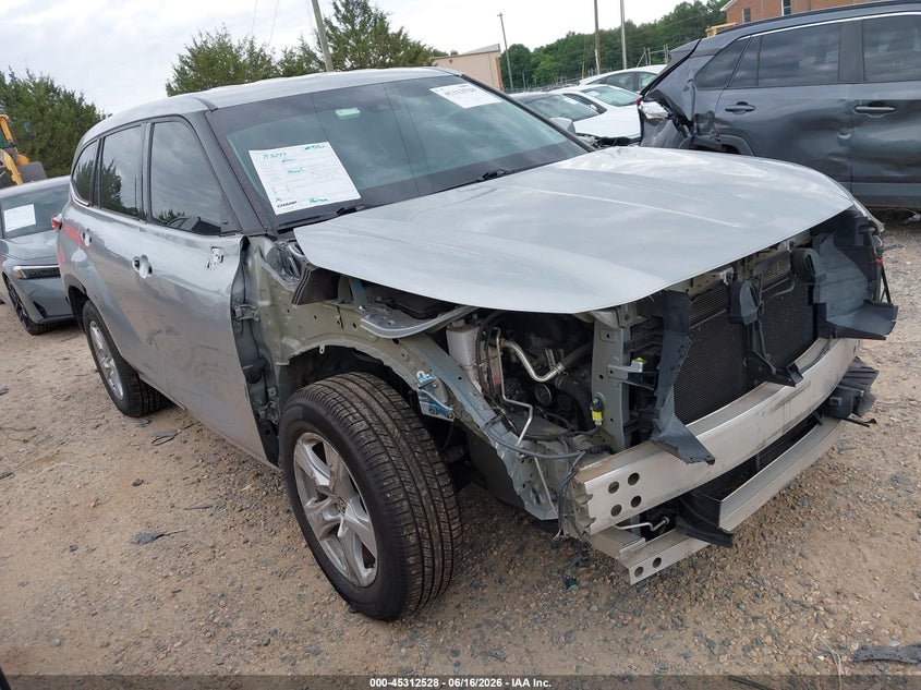 2021 Toyota Highlander VIN 5TDZZRAH4MS515057 IAAI salvage auction — FRONT END, Salvage Title, sold $11,875 on 2026-08-01 (photo 1)