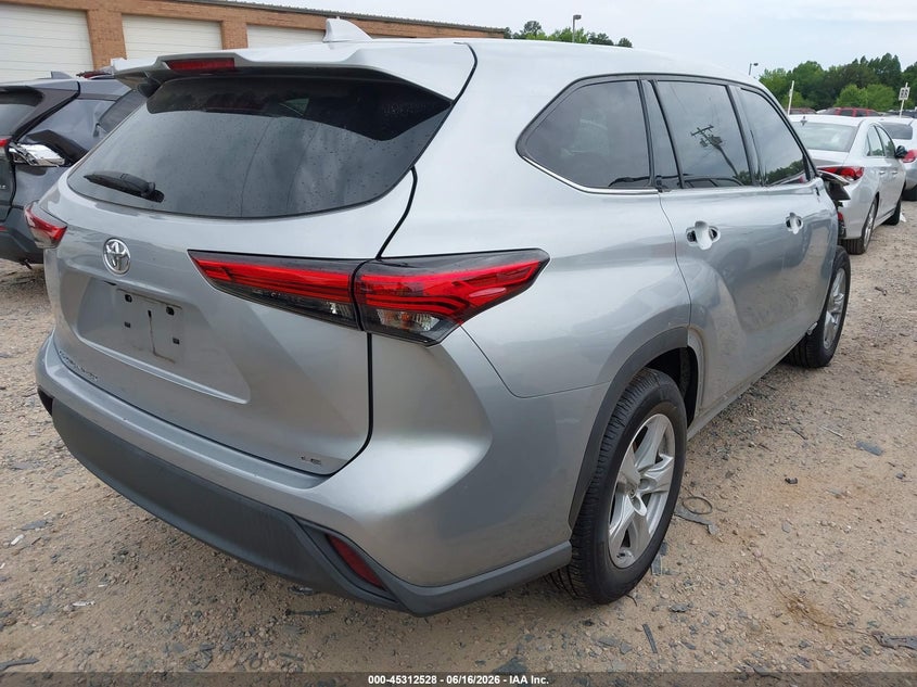 2021 Toyota Highlander VIN 5TDZZRAH4MS515057 IAAI salvage auction — FRONT END, Salvage Title, sold $11,875 on 2026-08-01 (photo 4)