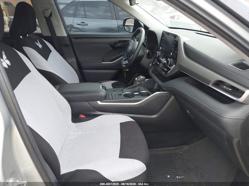 2021 Toyota Highlander VIN 5TDZZRAH4MS515057 IAAI salvage auction — FRONT END, Salvage Title, sold $11,875 on 2026-08-01 (photo 5)